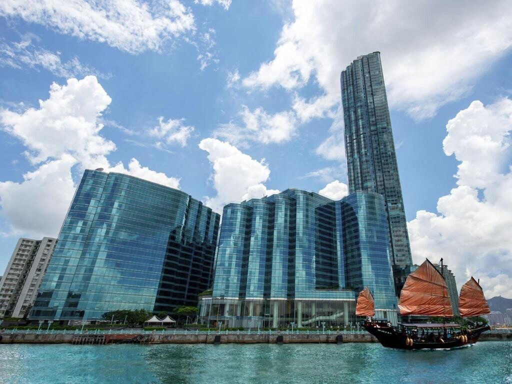 هتل بندر گرند کولون