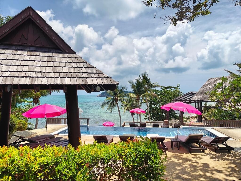 هتل بونداری ریزورت اند ویلیز سامویی