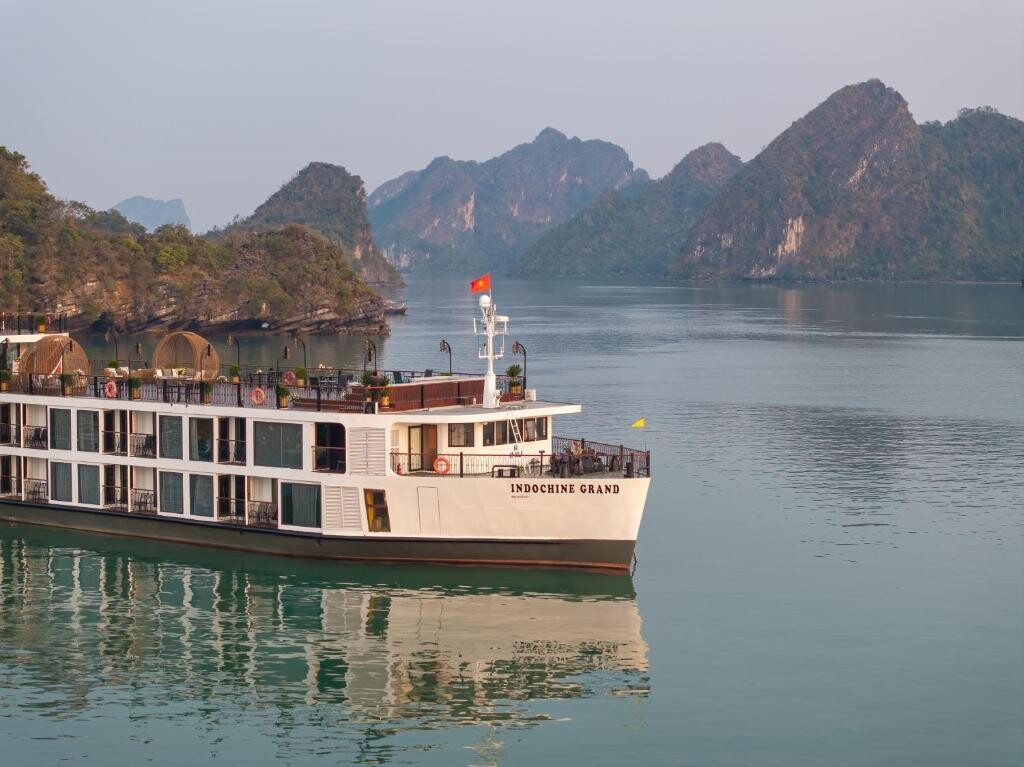 ایندوچین گرند لان ها بی